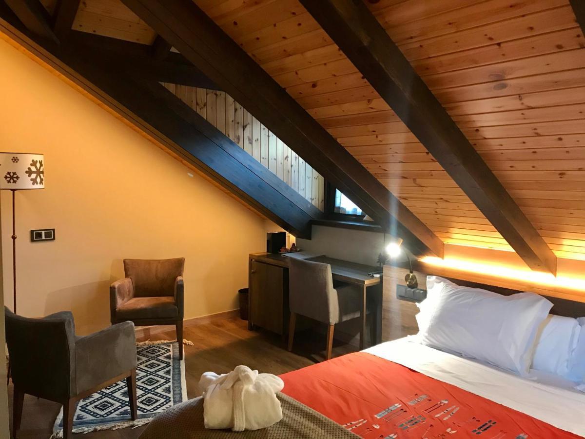 Hotel Boutique La Neu بيناسكي المظهر الخارجي الصورة